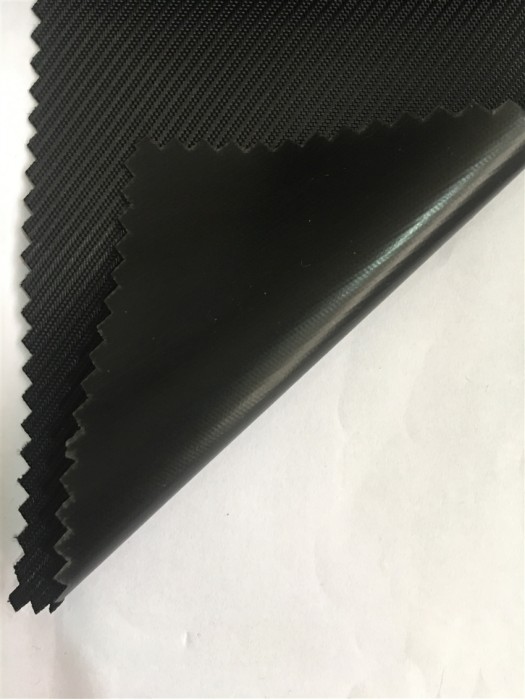 JS-CNYI-1680D 細斜紋 PVC- 67 尼龍面料  背囊/雨衣面料    防水 防油 圍裙布料