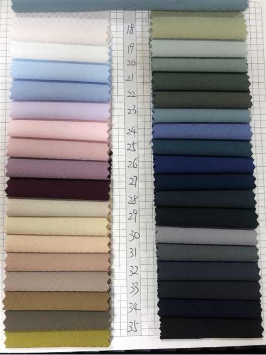 GZ-LY  LY19771 #迷宮格四面彈  成份：95%P 5%SP  幅寬：150cm  克重：130g