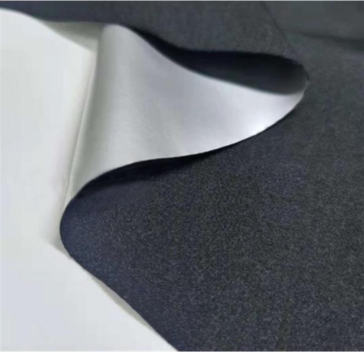 SZ-YF Milk silk four-sided elastic composite silver film Explosion shirt fabric Composition: 95% polyester 5% spandex 100D+40D Weight: 210g